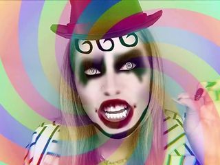 Goddess Misha Goldy: Semana assustadora do CEI! Leite e engolir todos os dias...