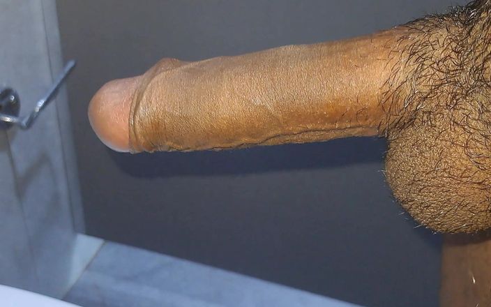 Desi_Porn_India: Încerc să-i fac pe plac pulei mele mari că sperma...