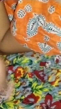 Indische Tante Aaj Mere Ko Blowjob Diya