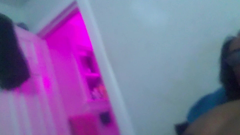 Tammy Bunz: Sólo s hračkami