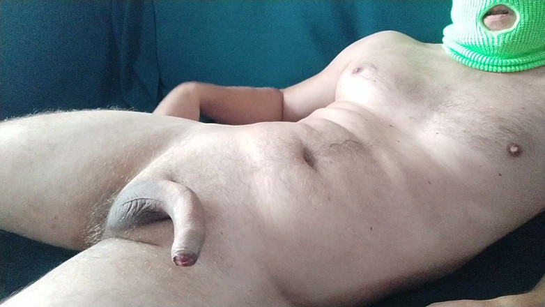 Hot guy solo: A lungo porto e faccio piacere al mio cazzo arrapato