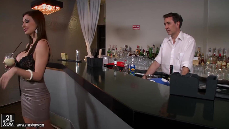 Dirty male dom, femdom, spanking and pegging vids: Busty babe wants that bartenders cock