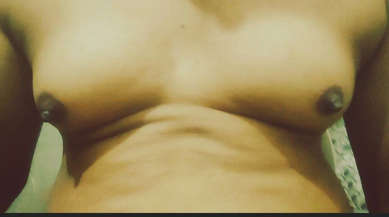 Sonusissy: Quente Sonu - show completo de nudez