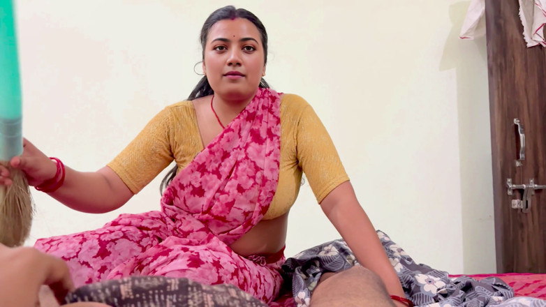 Hotty_ragini: Ragini Angry with Me She Came Over the Soft Land...
