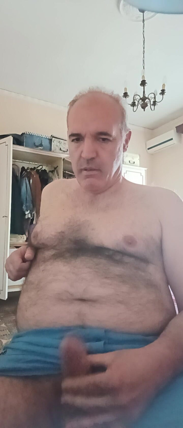 Setesesso7: Sborro Guardando Il Corpo Mulatto Di Francesca!