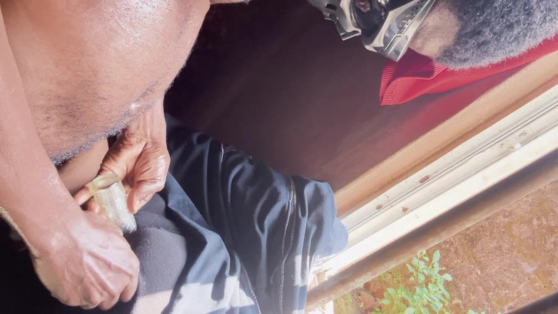 Bangcum8: Il mio grosso cazzo mi sento duro