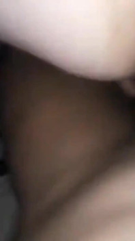 흑인 대물 자지와 깊은 애널 두근 두근