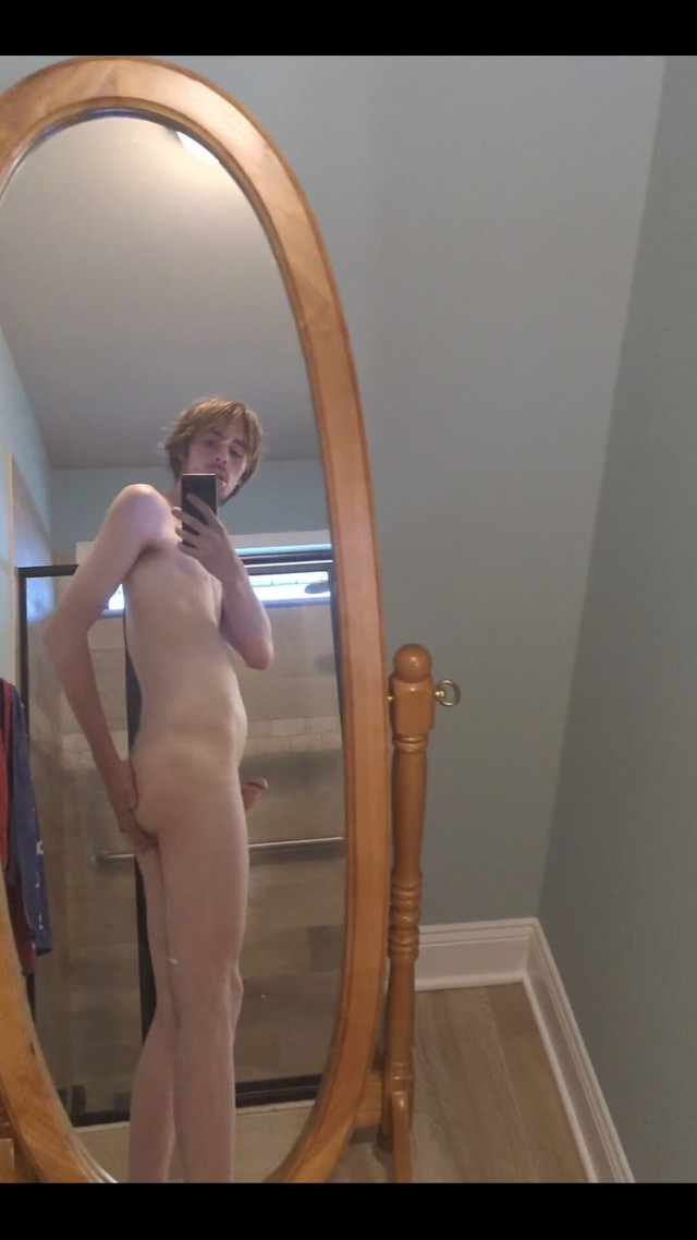 Please Rub My Belly Then Suck My Cock (Element x)