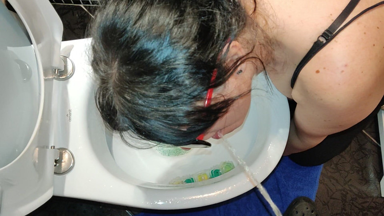 Toilet Mommy: Cara membersihkan buah dada tandas dengan betul