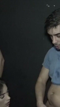 Gay scopato da nui etero e trans