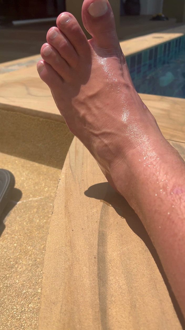 JackStacked: Jack Stacked - Big Muscular Feet and Intense Sole Teasing by...
