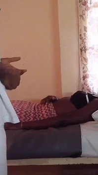 Fake Gynaecologist Touches Client's Daughter Inappropriately