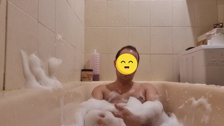 ShyCummerBoy: 내 자지를 따먹어