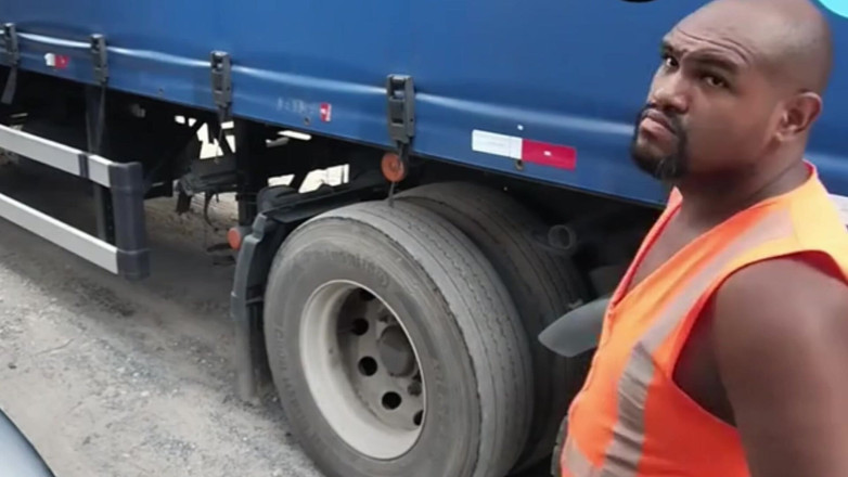 TheBlacKHunterr: Před nakládkou nákladního automobilu