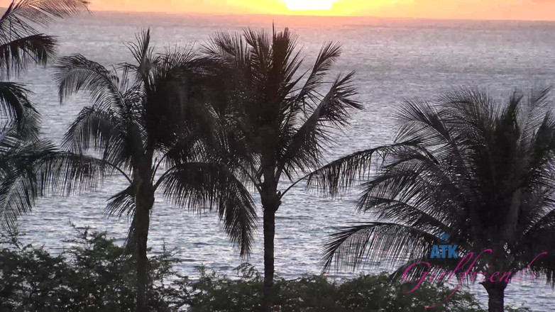 ATK Fans (Girlfriends): Virtuele vakantie in Hawaï met Gina Valentina deel 5