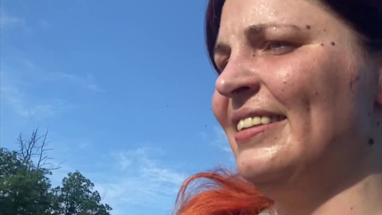 Elena917: Folosit o bicicletă pentru masturbare de dimineață și orgasm