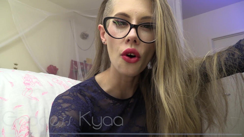 Kyaa Chimera: Yatağımın dibinde