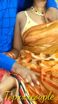 Desi Bhabhi Old Video When She Was Girl.