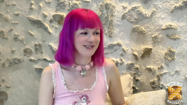 Porno Baguette: Lily, Gorgeous Babe, Wants Hard Fuck