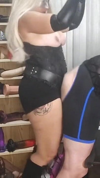 Mistress Blondie Put Him on All Fours for Better Ass Access