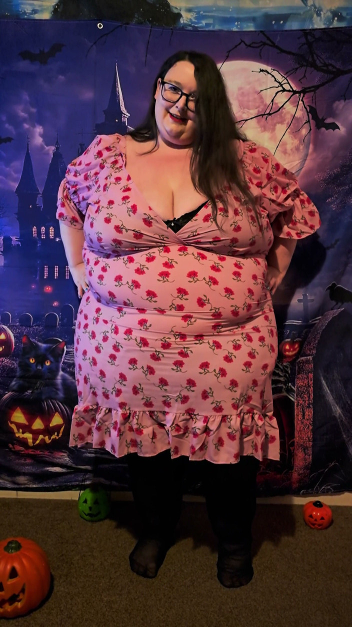SSBBWLadyBrads: SSBBW Tight and Curvy Dress Haul Oct 2026 Part 1