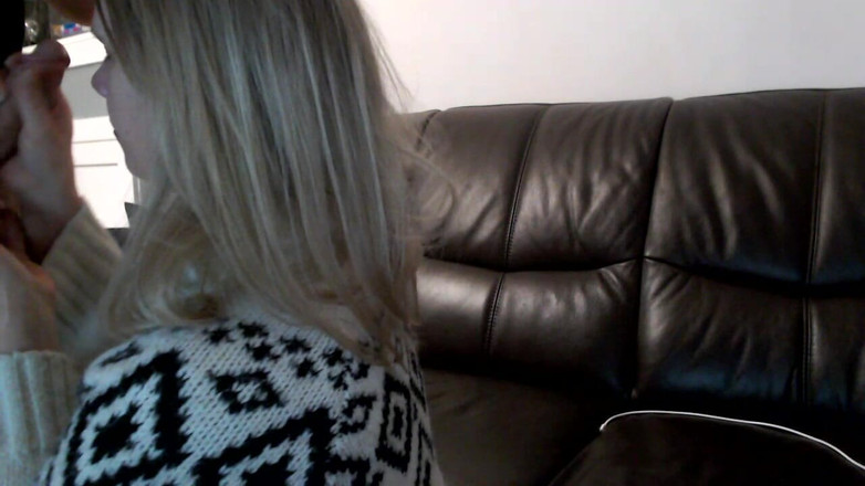 MagicStas: Holka chce kouření a honění se spermatem na obličeji