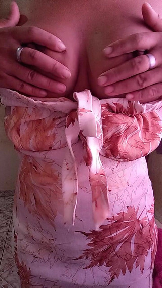 Jacke24: Незаймана насолоджується вперше