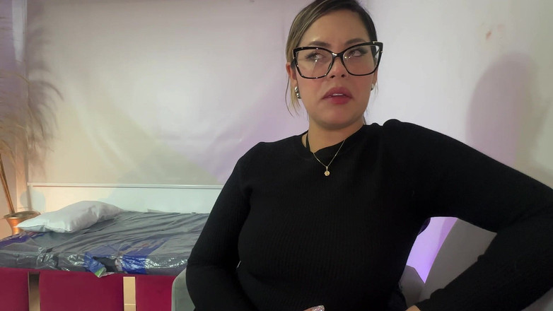 FelipeSkullX: La mia matrigna spreme tutta la sborra dal mio cazzo...