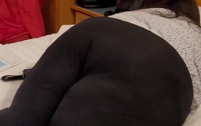 SSBBW Lady Brads: Meu corpo gordo não é feito para espaços apertados