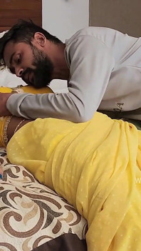 Love Toy Hot Bhabhi Hardcore Sex with Desi Boy