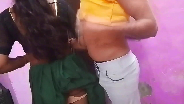 Hotannudown: Nachdem ich den arsch von Desi Bhabhi gefickt hatte, steckte...