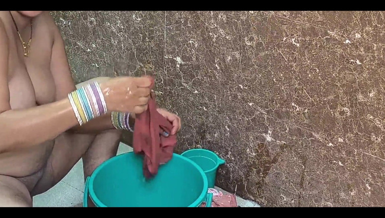 Pujaprem indian: Dehradun'da güzellik mutfak ve banyoda romantizm ve yatakta sert seks