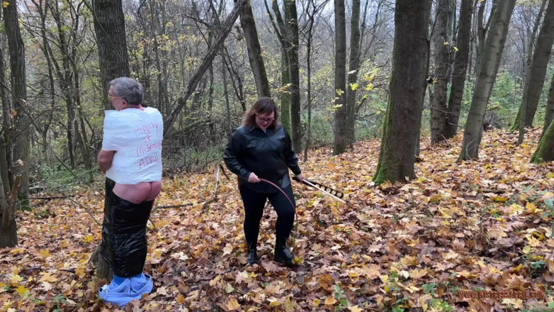 Mistress April: Mistress April - paliza forrest