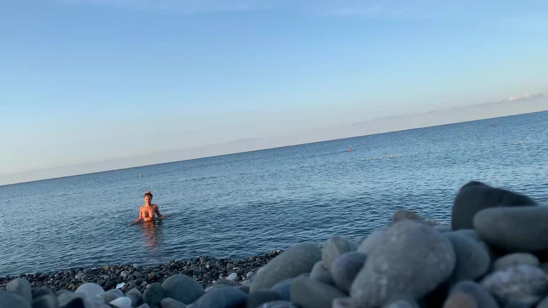 Monika Fox: Monika Fox Swims Naked in Sea