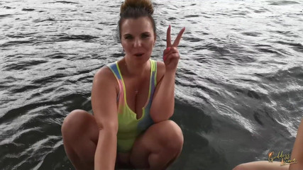 Goddess Lena: Ein tag auf dem boot