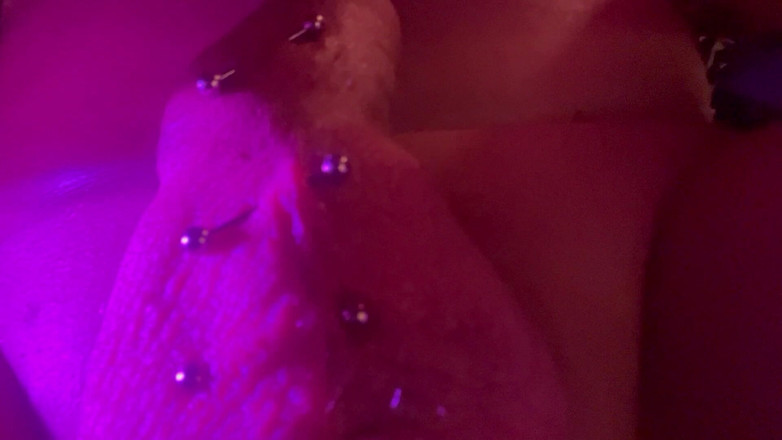 KinkyToyStory: Kinky Puppy CBT Lul En Ballen Straf En Pijnlijke Opdrachten