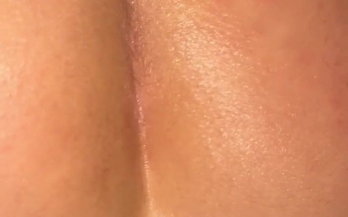 HotnHorny: Working This 4 Wide Butt Plug in My Ass!