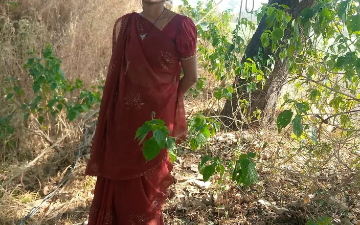 Ritu: I Took Bhabhi to the Farm and Fucked Her