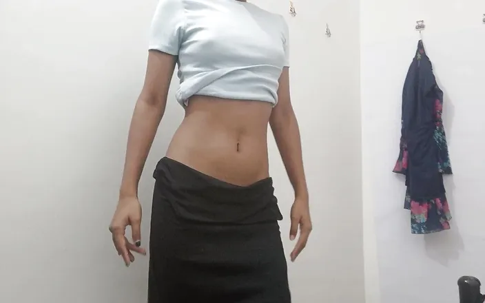 desigirl93: Young Pretty Indian Shows Her Big Tits and Hairy Pussy