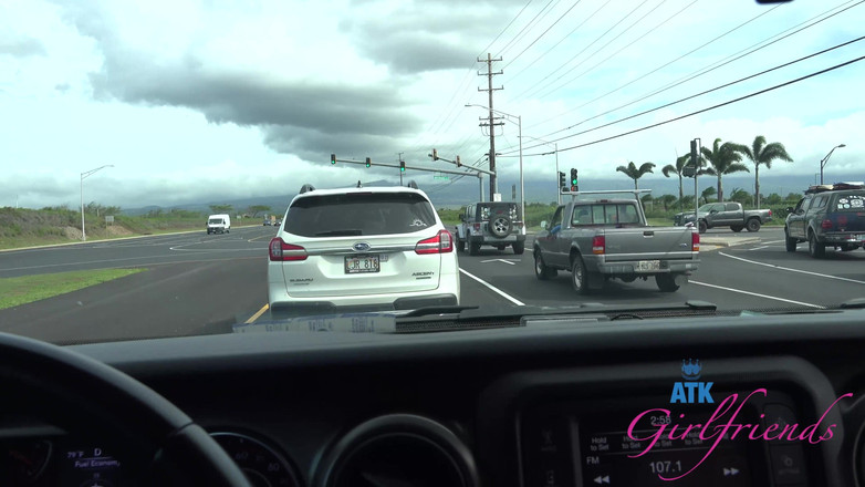 ATK Girlfriends: Liburan Virtual