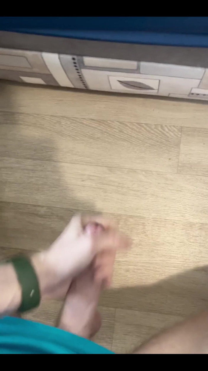 Johnny69227: Wpadłem na kolana i szarpnąłem się jak szef