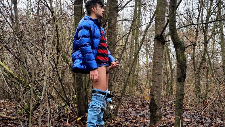 Idmir Sugary: Jonge kerel uit het Midden-Oosten met dikke lul komt buitenshuis...