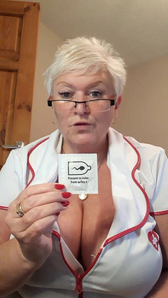 Uk Joolz: Una sessione con l'infermiera Joolz ukjoolz