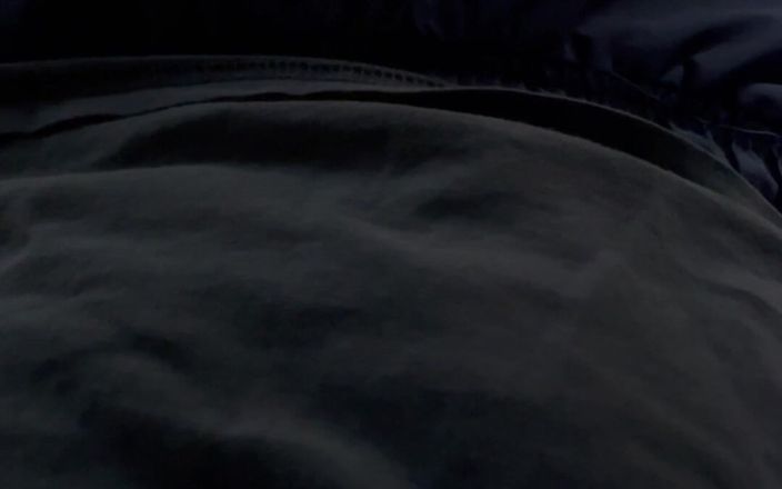 Quan Vietnam 18: Touche une vieille première fois reçoit une grosse éjaculation torride sur...
