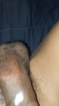 Culo virgen y semen grueso en mi polla gorda