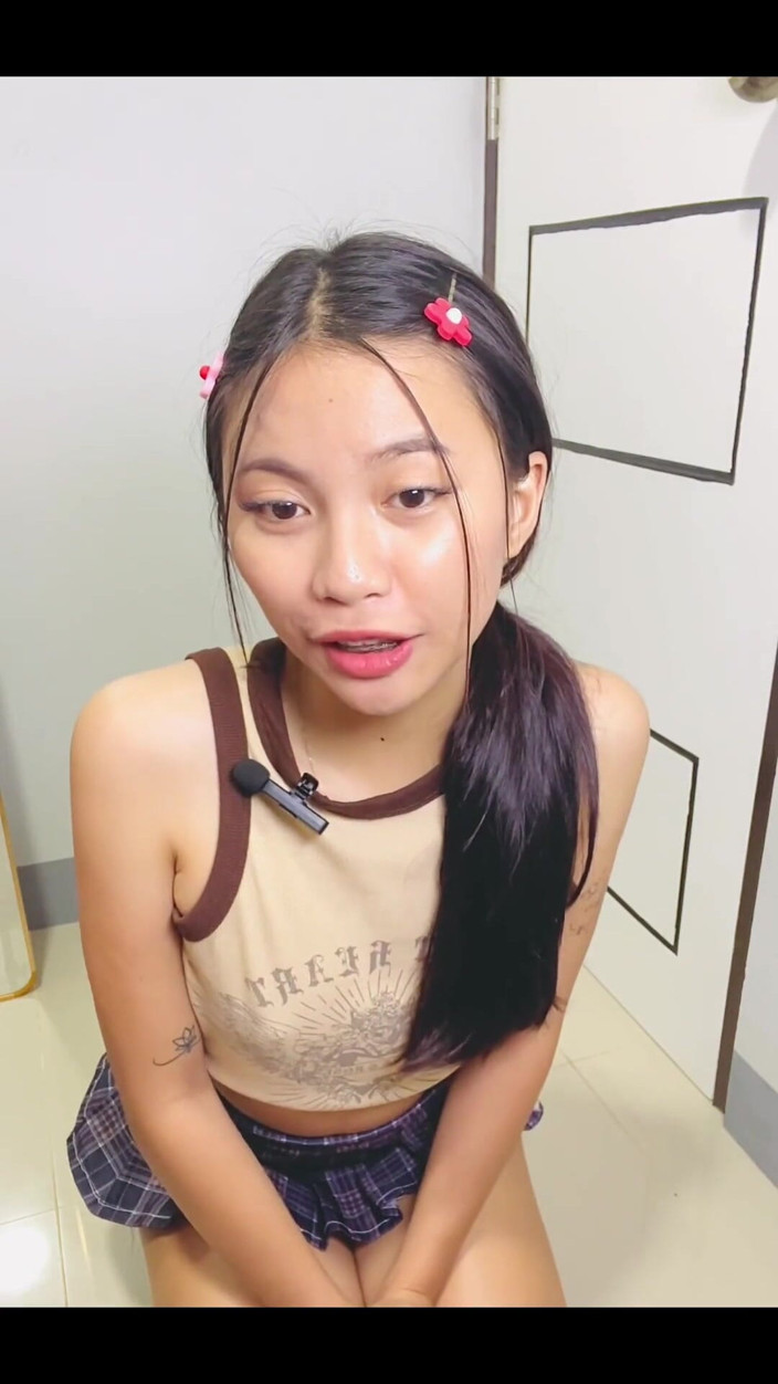 Cherrryblisss: Cute Girl
