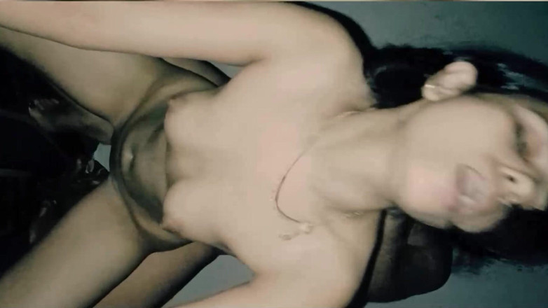 Dasi couple: Amantes paquistaníes follados en estilo perrito - parte 2