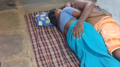 Desi palace: Sexy indická bhabhi má sex se zralým nevlastním bratrem
