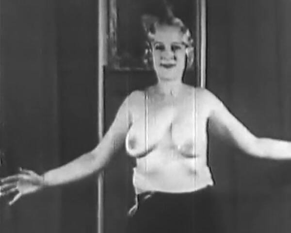 GERMAN PORN CLASSICS: Grandpa's Porn Box