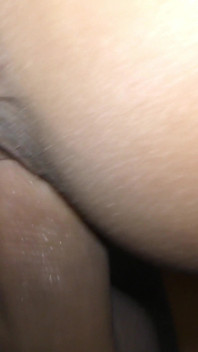 Esta beleza se parece com Carmen Electra! Fodendo ela em casa